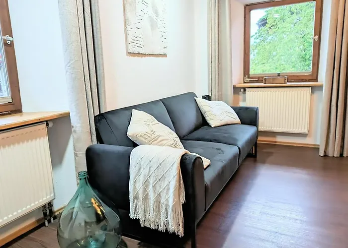 Neu! Moderner Bayrischer Flair Vor Pilatushaus