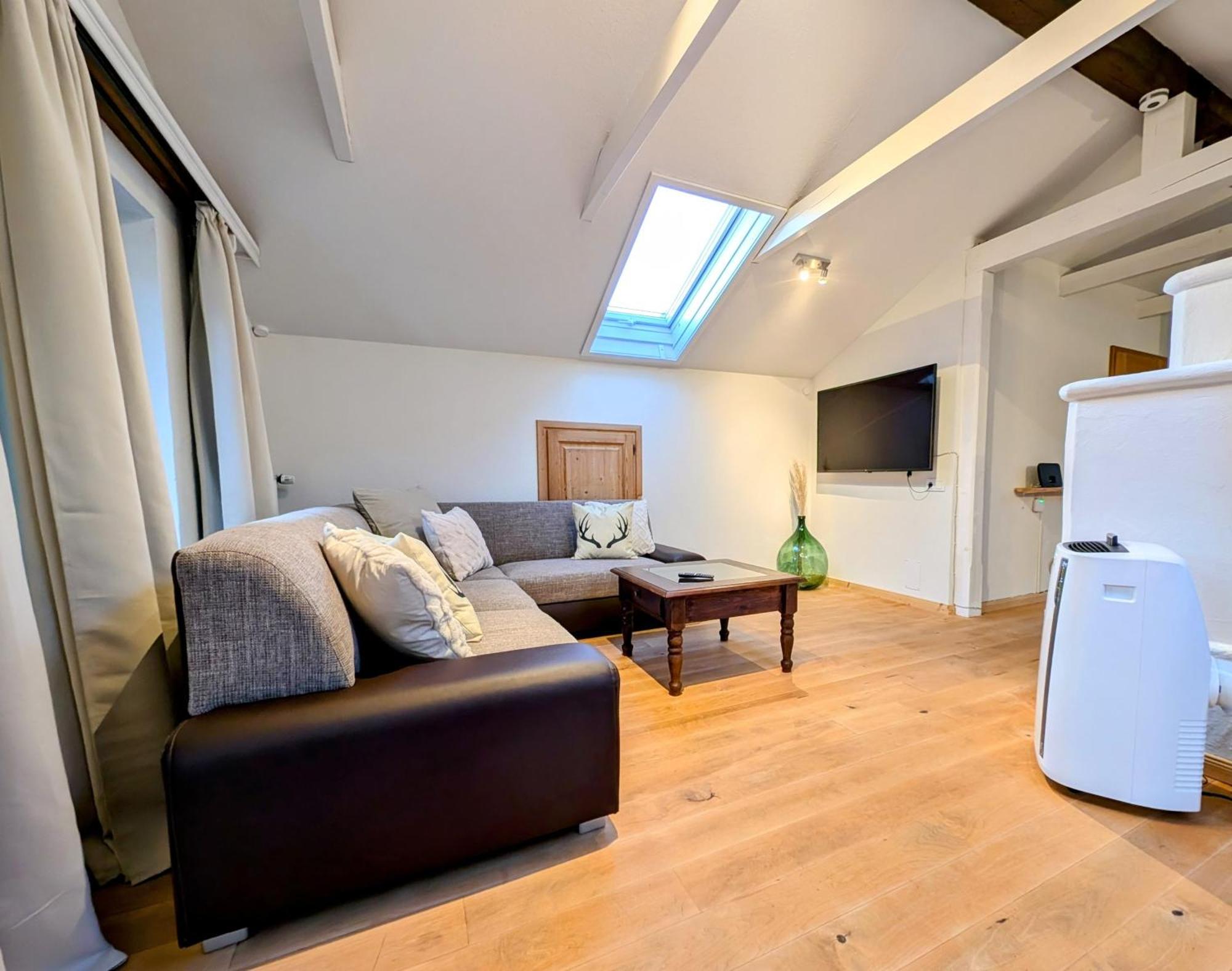 Apartment Neu! Moderner Bayrischer Flair Vor Pilatushaus *